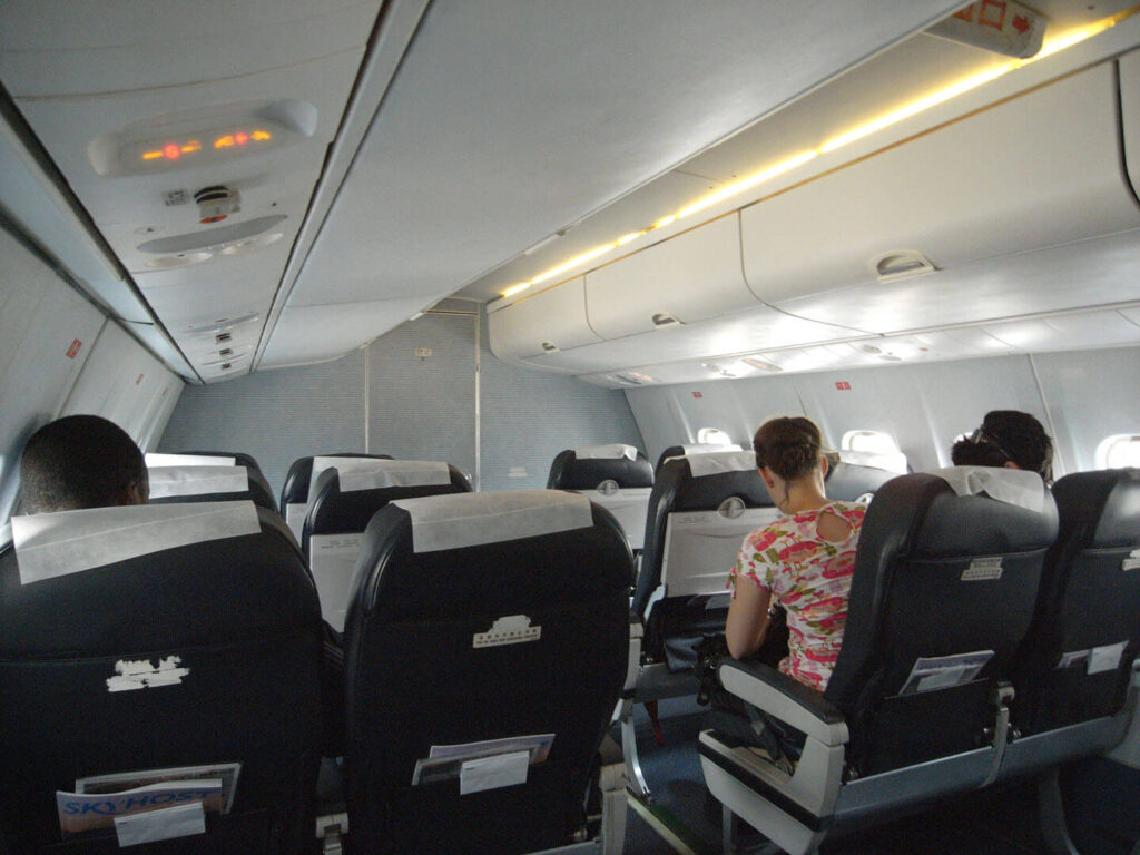 inside_air_zimbabwe_ma60.jpg