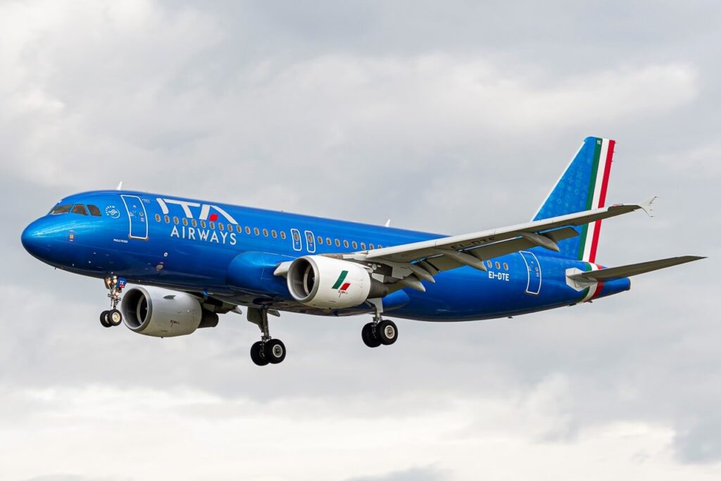 ita_airways_a320.jpg