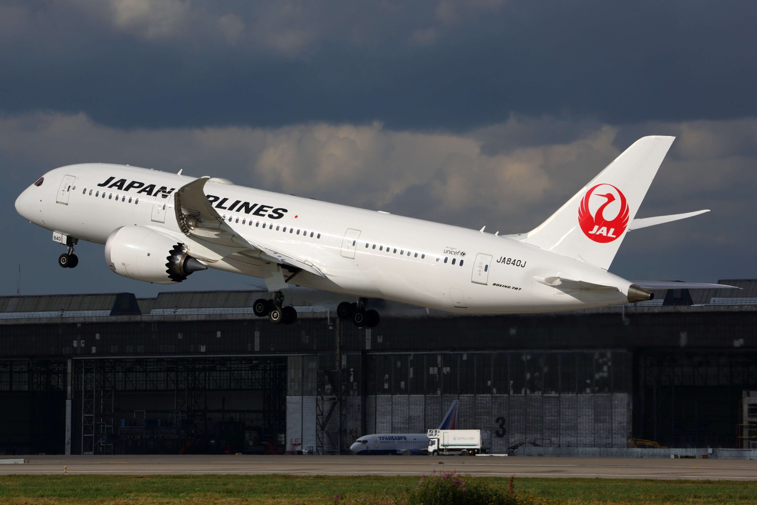 japan_airlines.jpg
