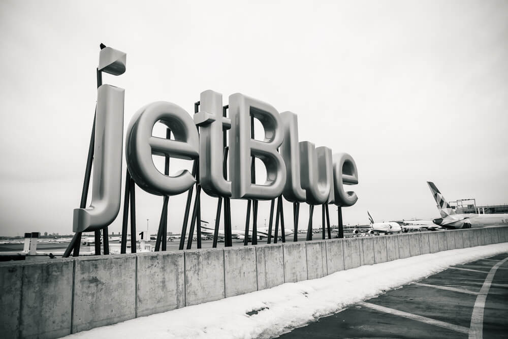 jetblue sign at new york john f kennedy airport jfkjpg jetblue_sign_at_new_york_john_f._kennedy_airport_jfk.jpg