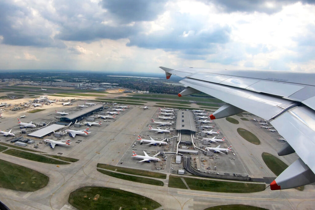london_heathrow_terminal_5.jpg