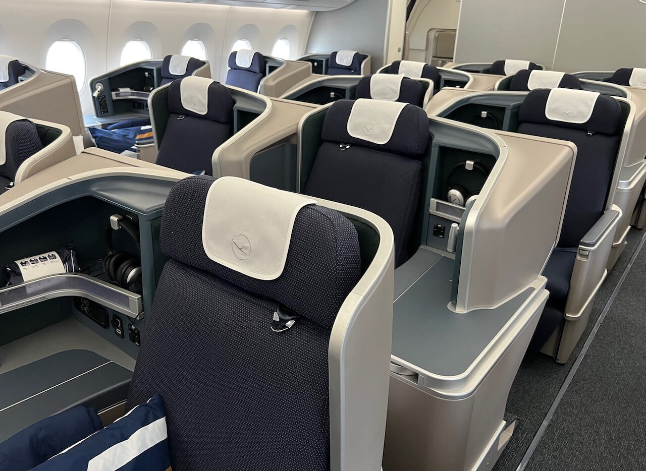 lufthansa_a350_new_business_class