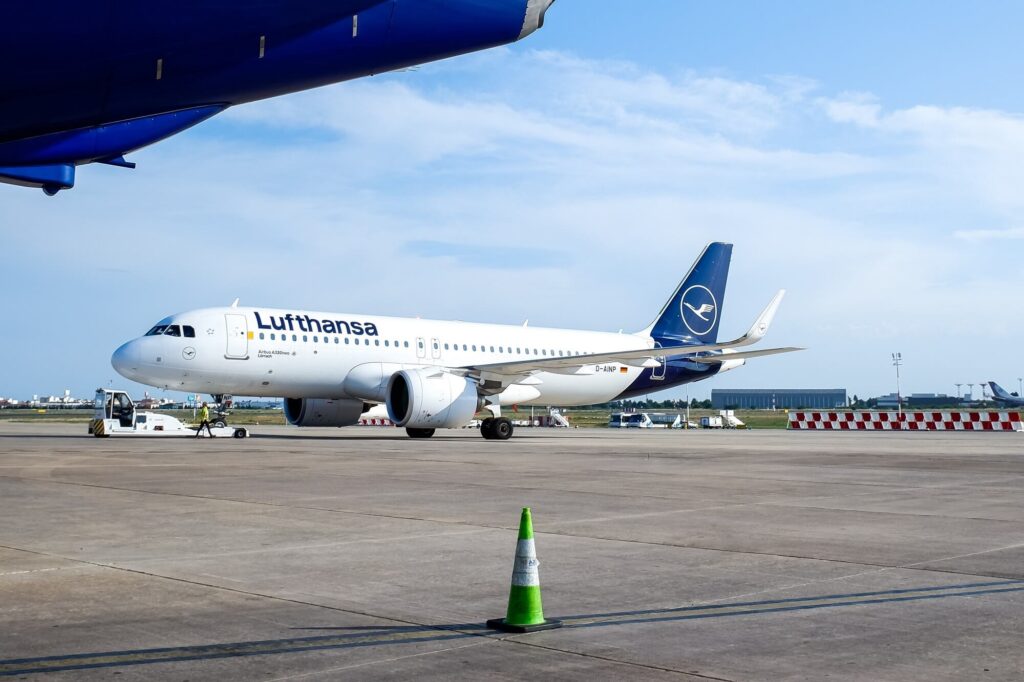 lufthansa_aircraft.jpg