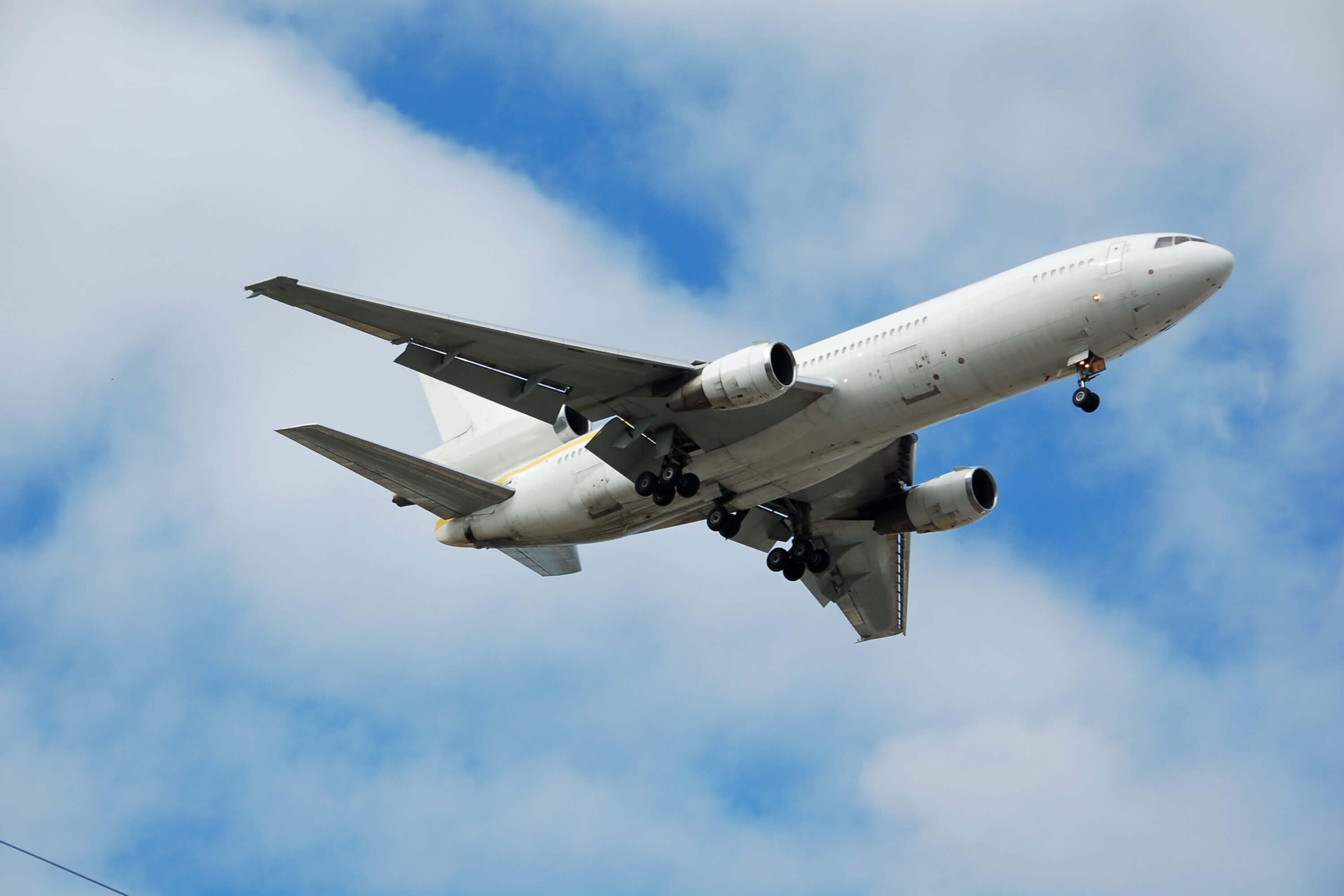 mcdonnell_douglas_dc-10_cargo_jet.jpg