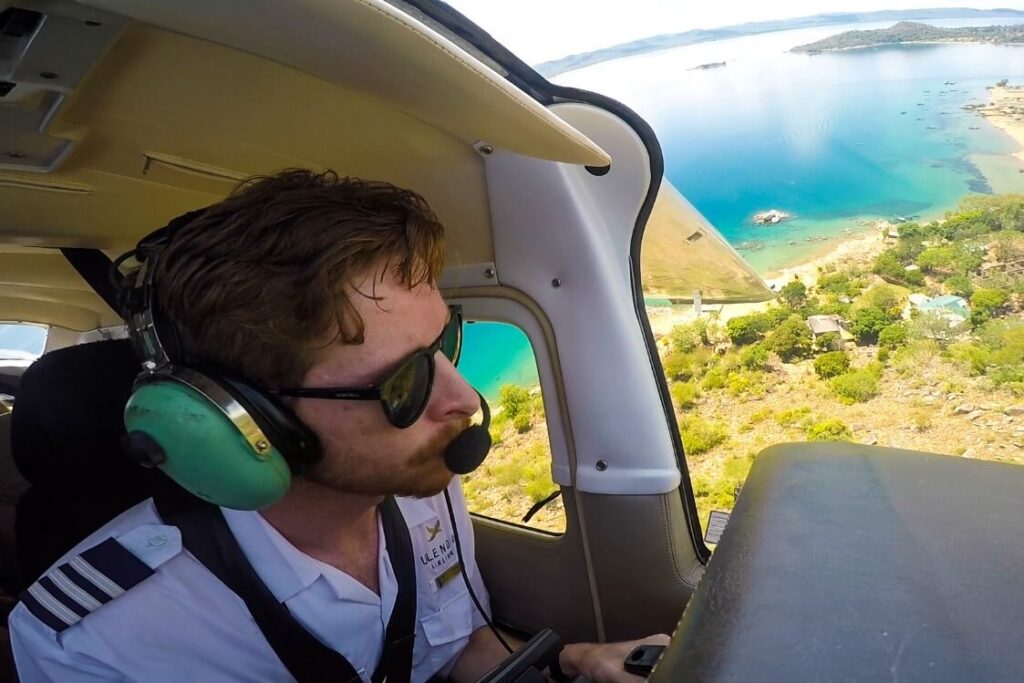michael houston bush pilot in malawijpg michael_houston_bush_pilot_in_malawi.jpg