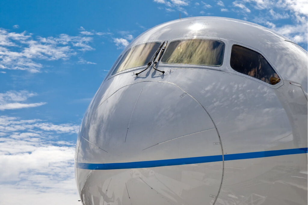 nose_of_boeing_787_dreamliner.jpg