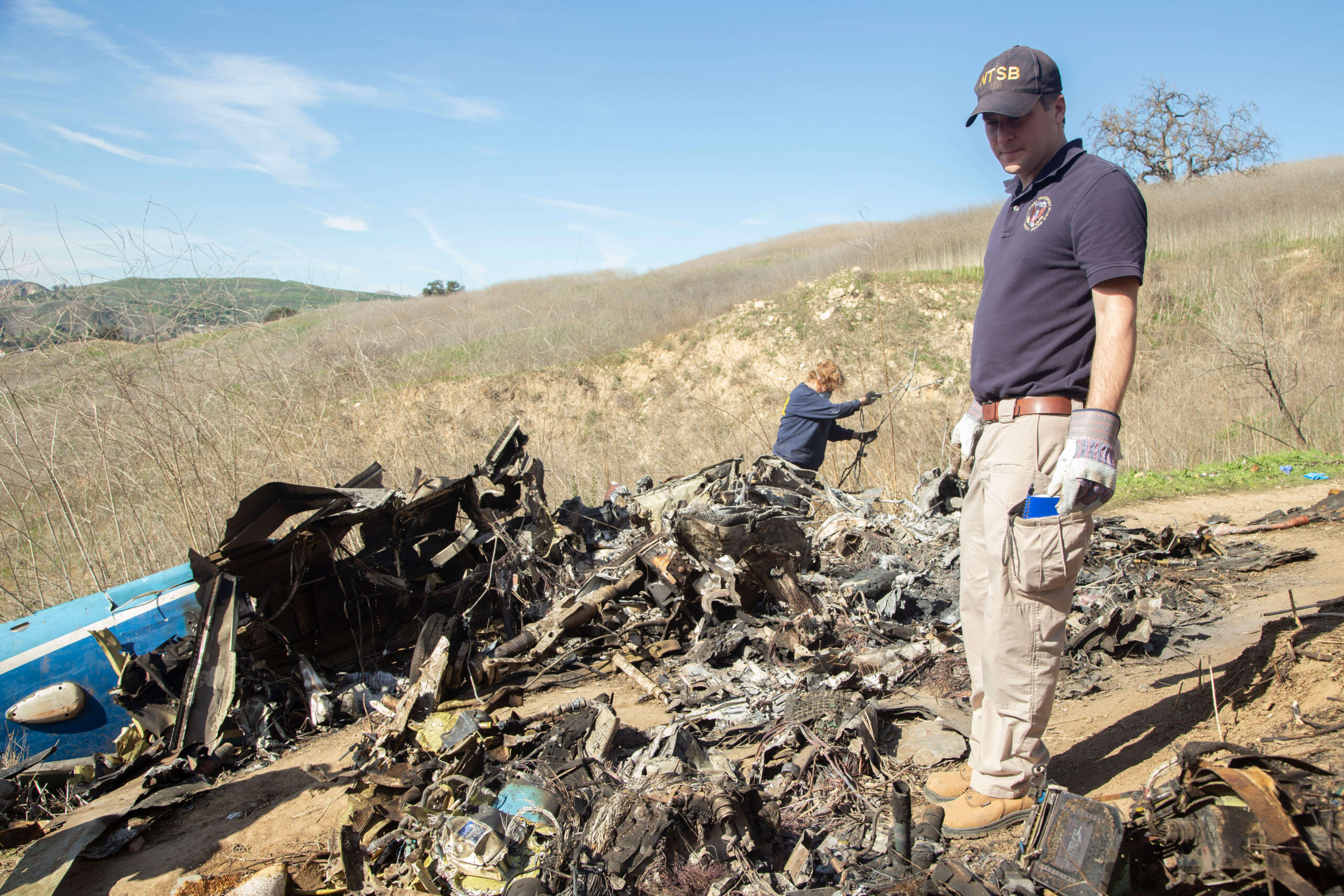 ntsb_investigators_kobe_bryant_crash_site.jpg