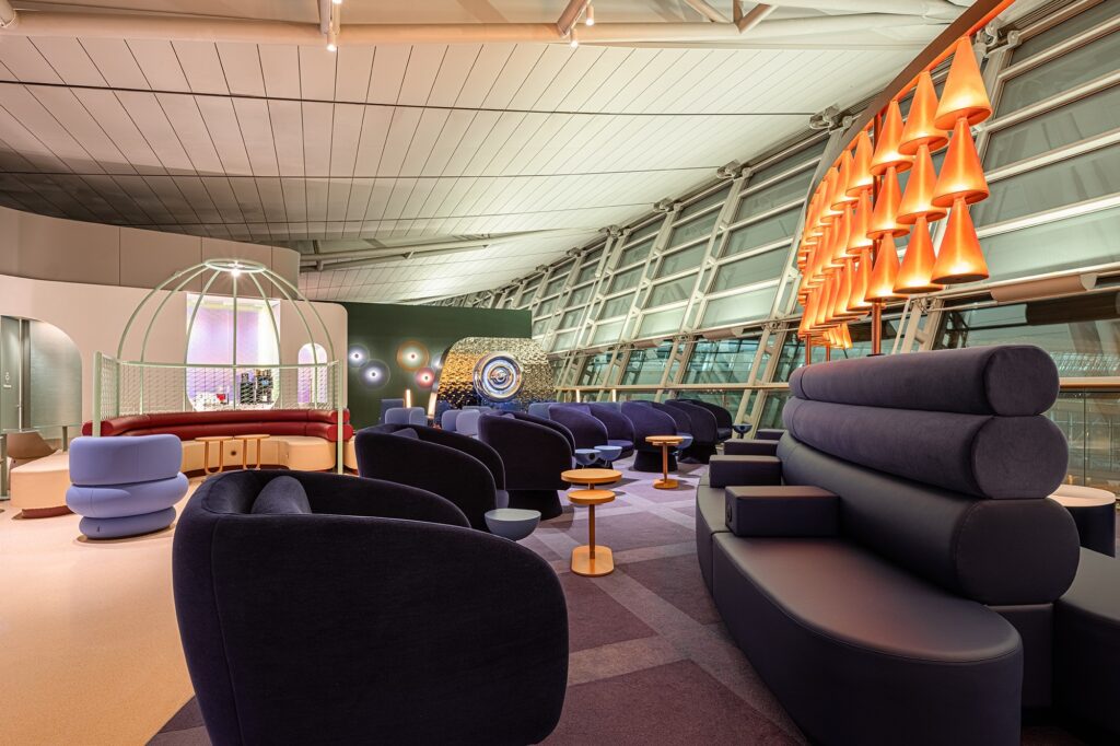 oneworld lounge seating Korea