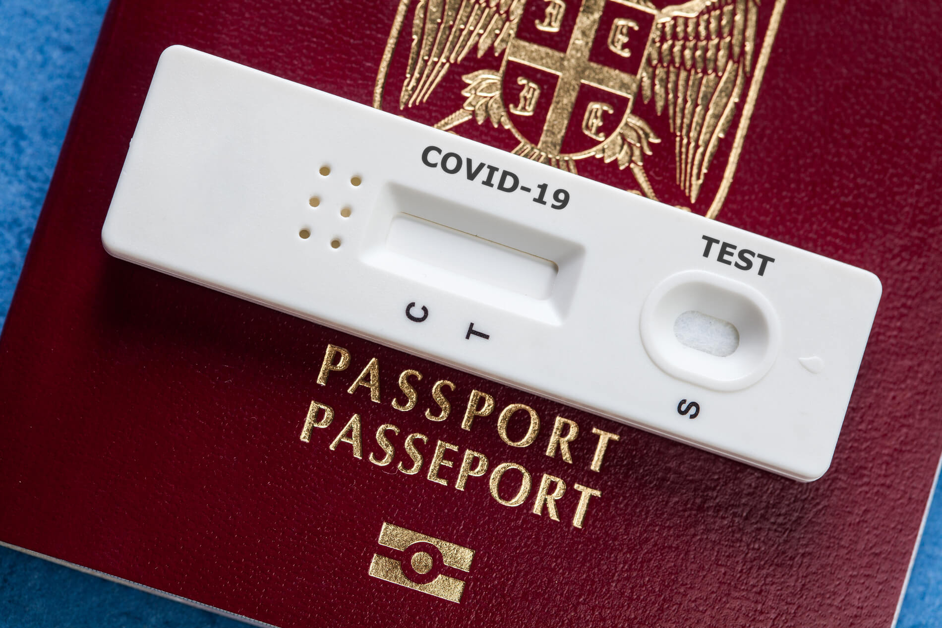 passport_and_covid-19_test_2.jpg