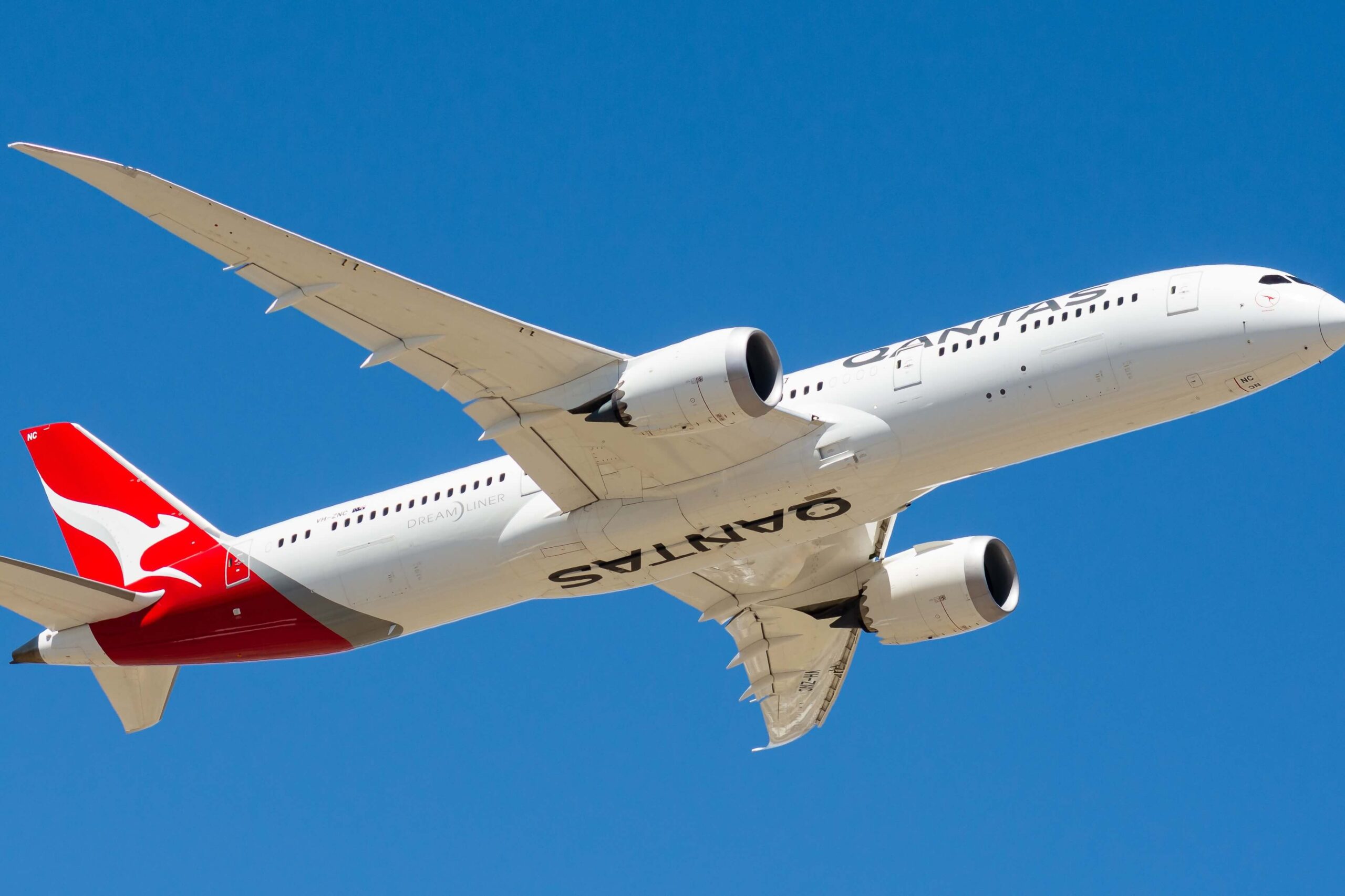 Qantas to activate five Embraer E190s, add more routes AeroTime