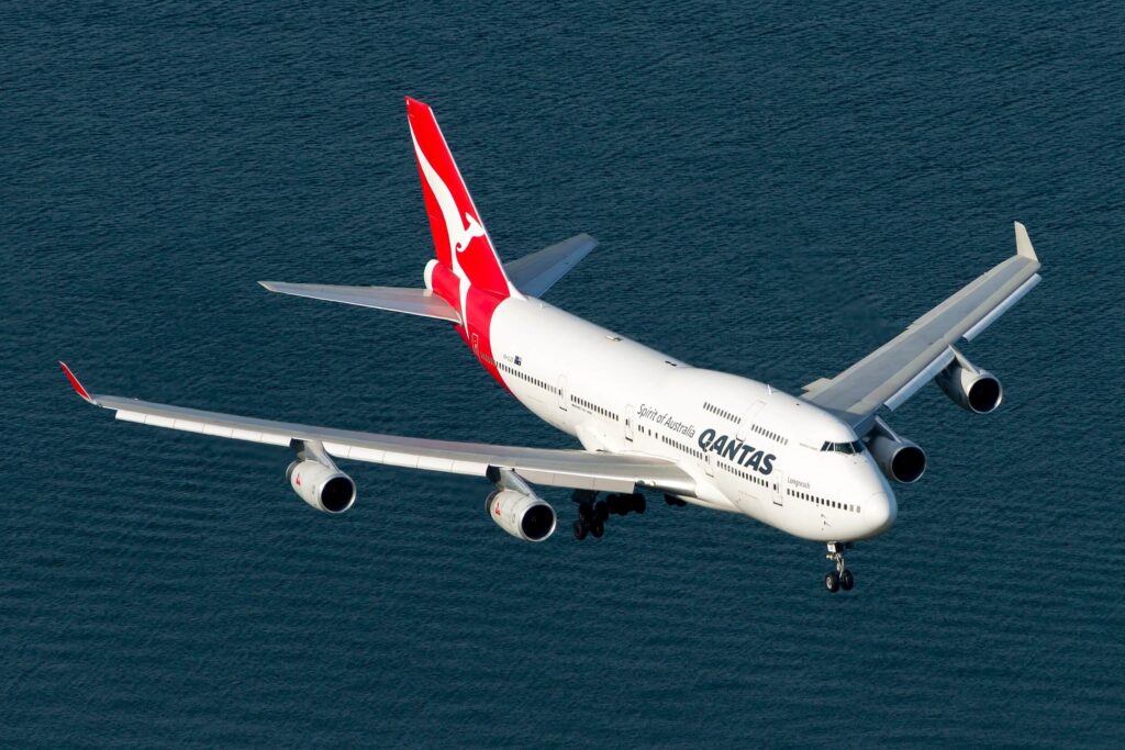 qantas_airways.jpg