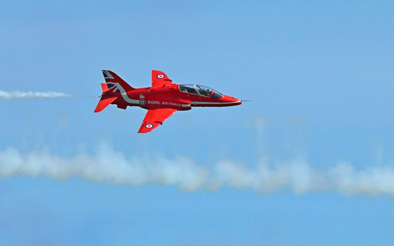 red_arrows_hawk_t1.jpg