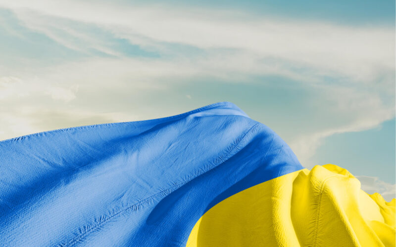 render_of_ukraine_flag_in_the_sky.jpeg