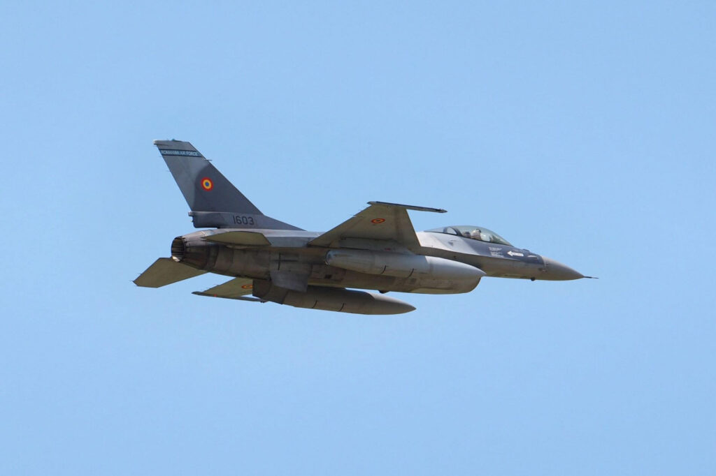 romanian air force f 16jpg romanian_air_force_f-16.jpg