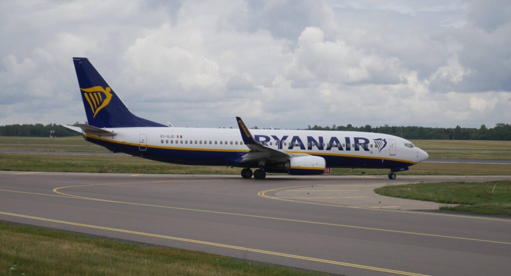 ryanair 2jpg ryanair-2.jpg