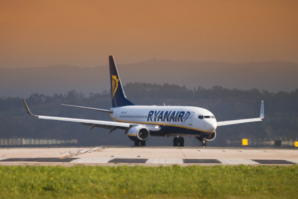 ryanair_b737-1.jpg