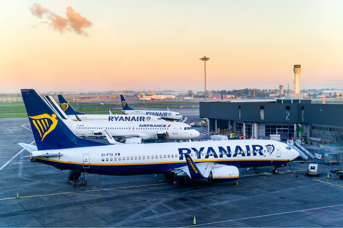 ryanair flights dublin to tours