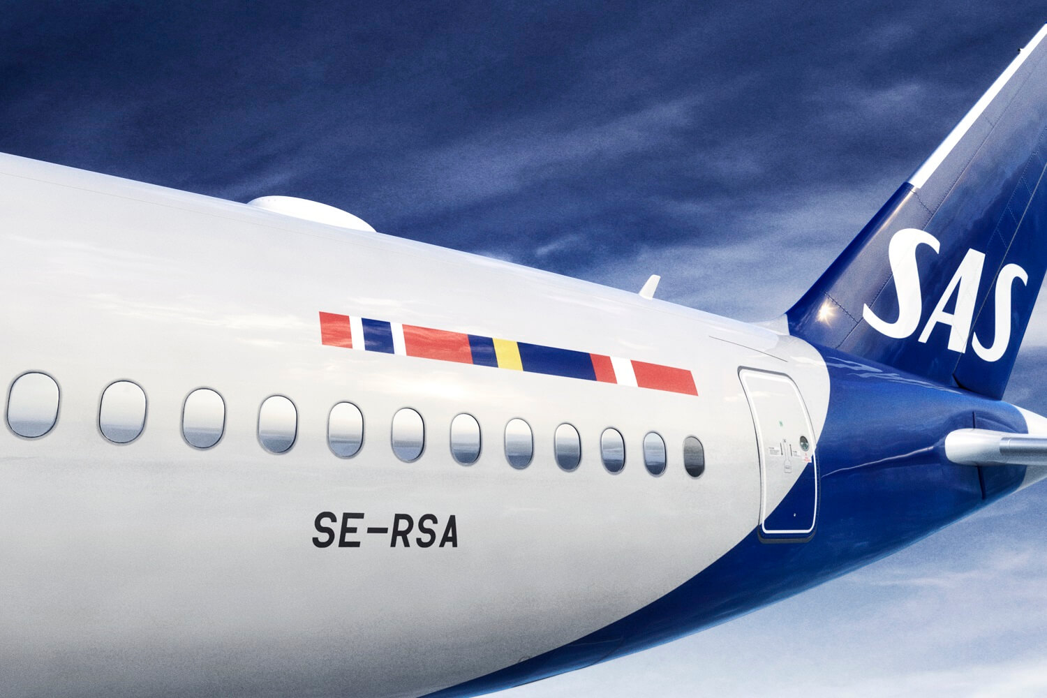 sas_scandinavian_airlines_airbus_a350xwb-1.jpg