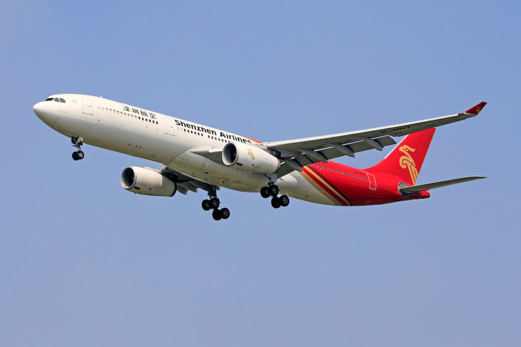 10,June,2020,,,Jakarta-indonesia,:,Shenzhen,Air,A330-300,Landing