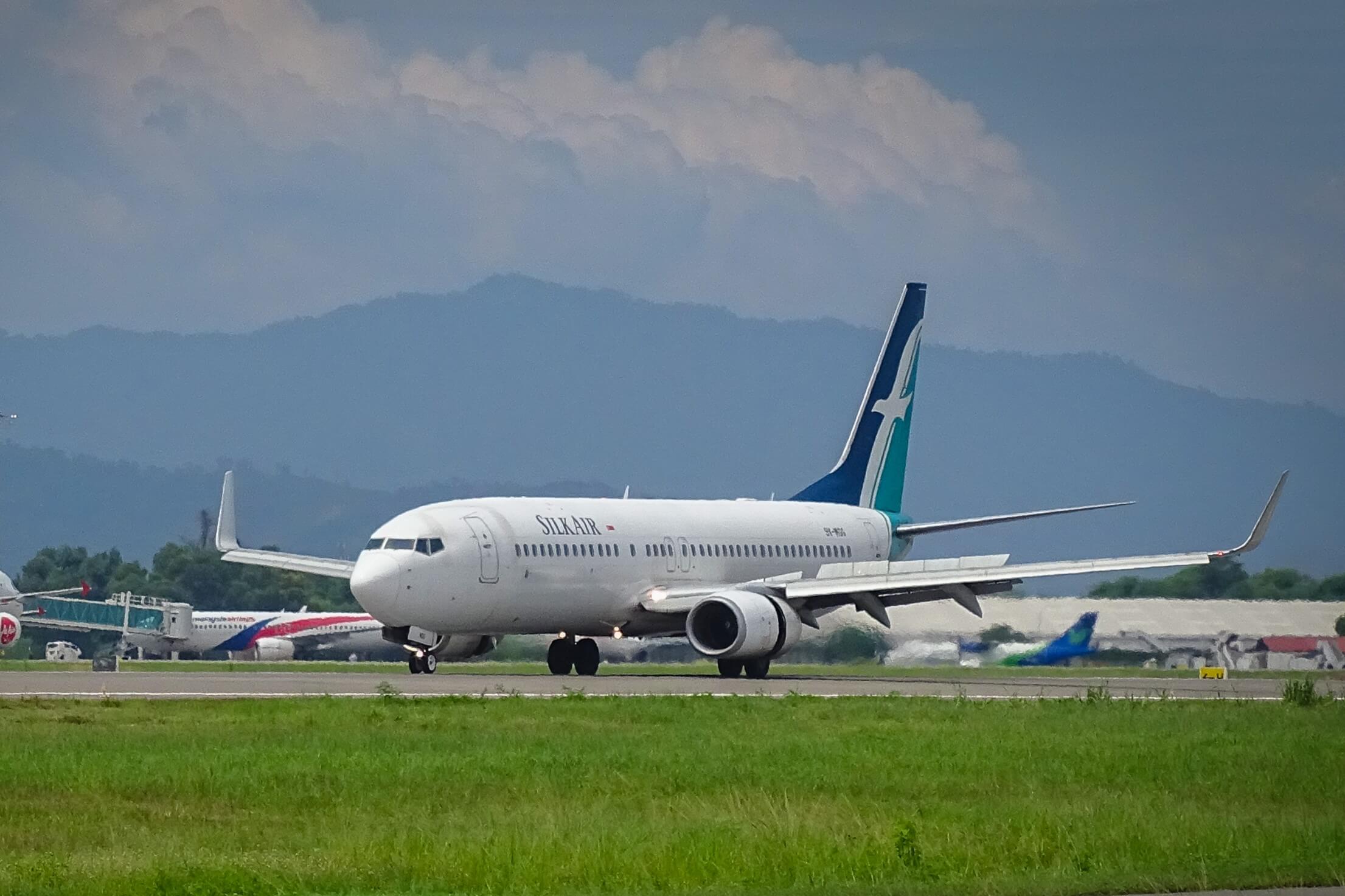 silkair_b737_max.jpg