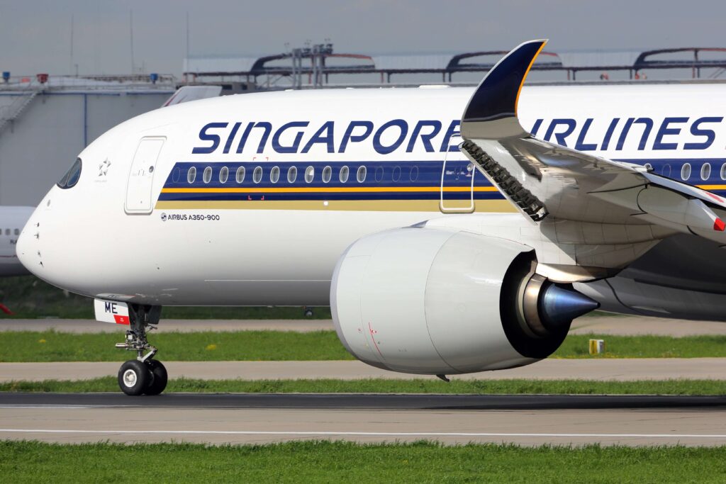 singapore_airlines_airbus_a350-900.jpg
