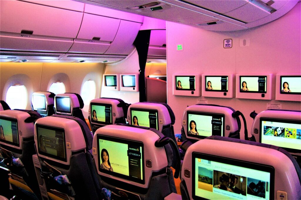 singapore_airlines_premium_economy_class_on_board_of_airbus_a350.jpg