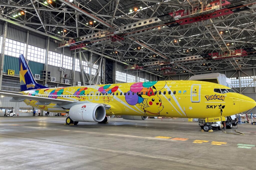 skymarks pikachu boeing 737 1jpg skymarks_pikachu_boeing_737-1.jpg