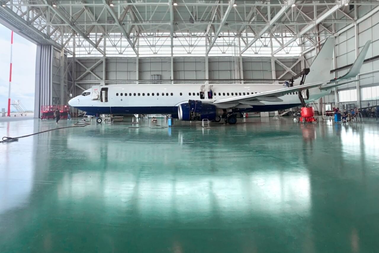 SkyUp's new Boeing 737 in the hangar and awaiting respray