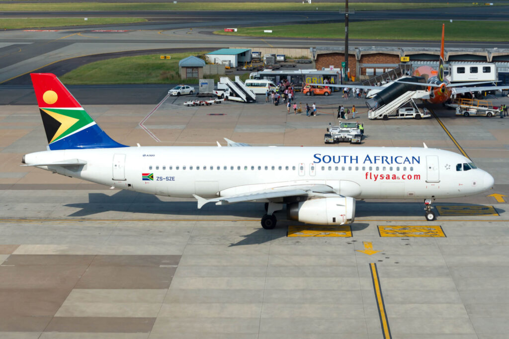 south african airways airbus a320jpg south_african_airways_airbus_a320.jpg