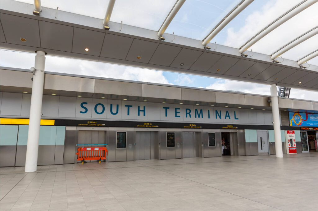 south terminal at london gatwick airport lgwjpg south_terminal_at_london_gatwick_airport_lgw.jpg