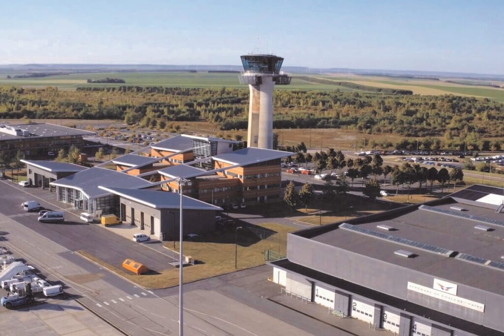 tarmac aerosave paris vatryjpg tarmac_aerosave_paris_vatry.jpg