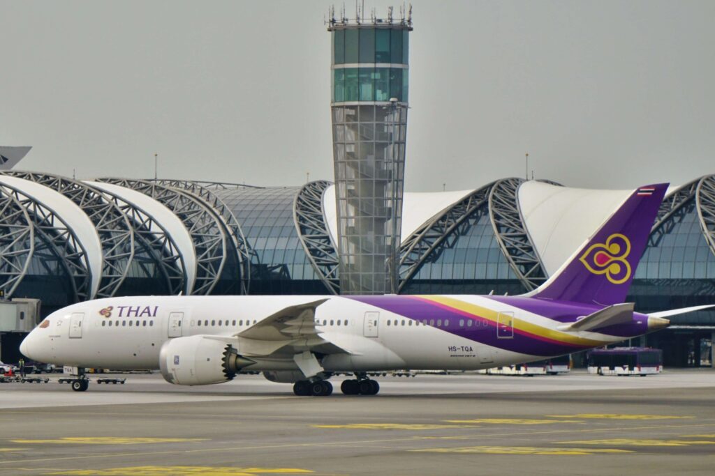 thai airways at suvarnabhumi inernational airport 1jpg thai_airways_at_suvarnabhumi_inernational_airport-1.jpg