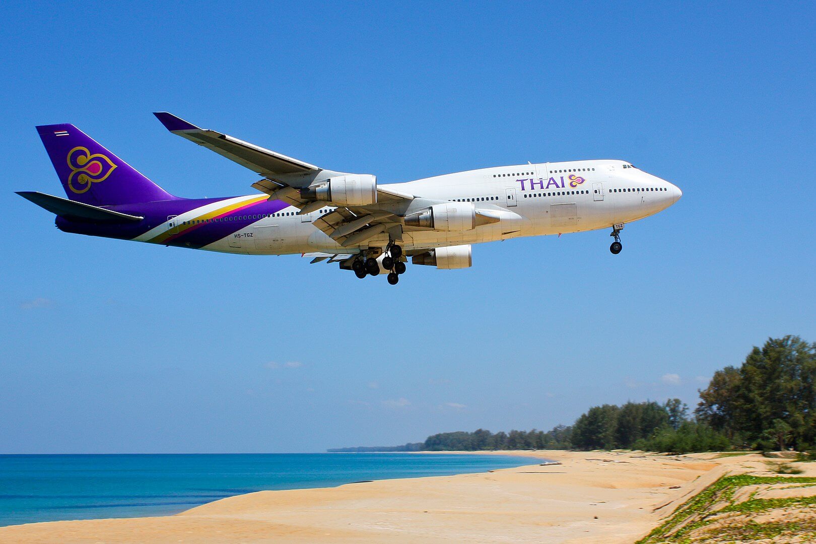 thai_airways_b74_phuket.jpg