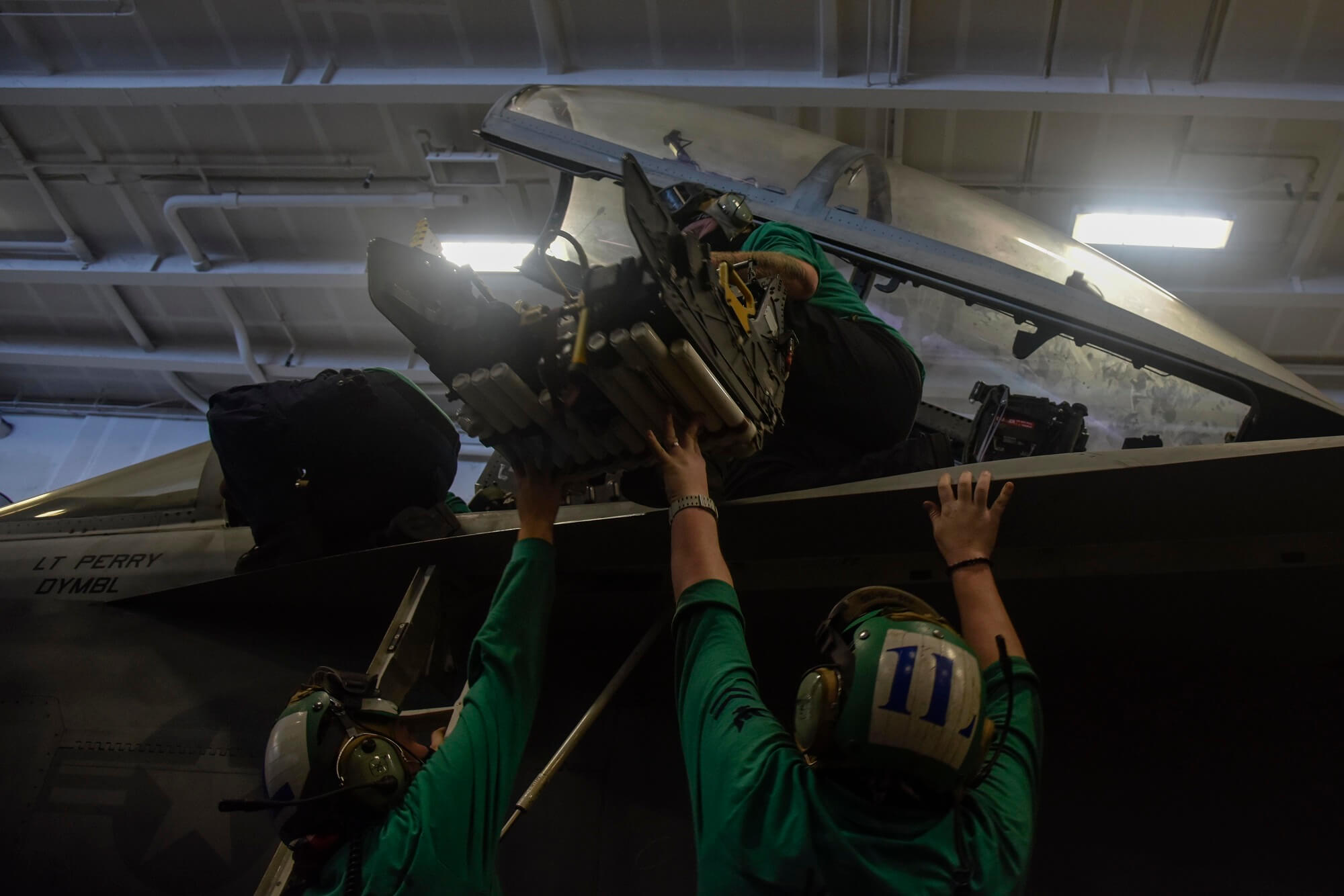 the_ejection_seat_of_an_fa-18f_super_hornet.jpg