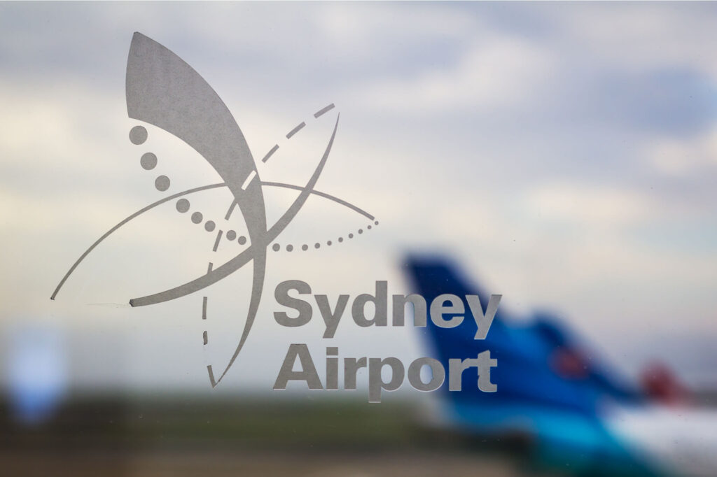 the_logo_of_sydney_airport.jpg