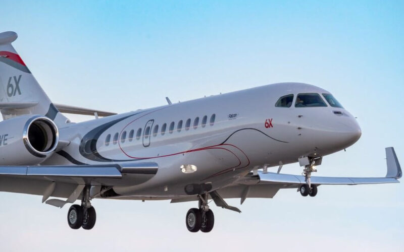 third_dassault_falcon_6x_taking_off.jpg