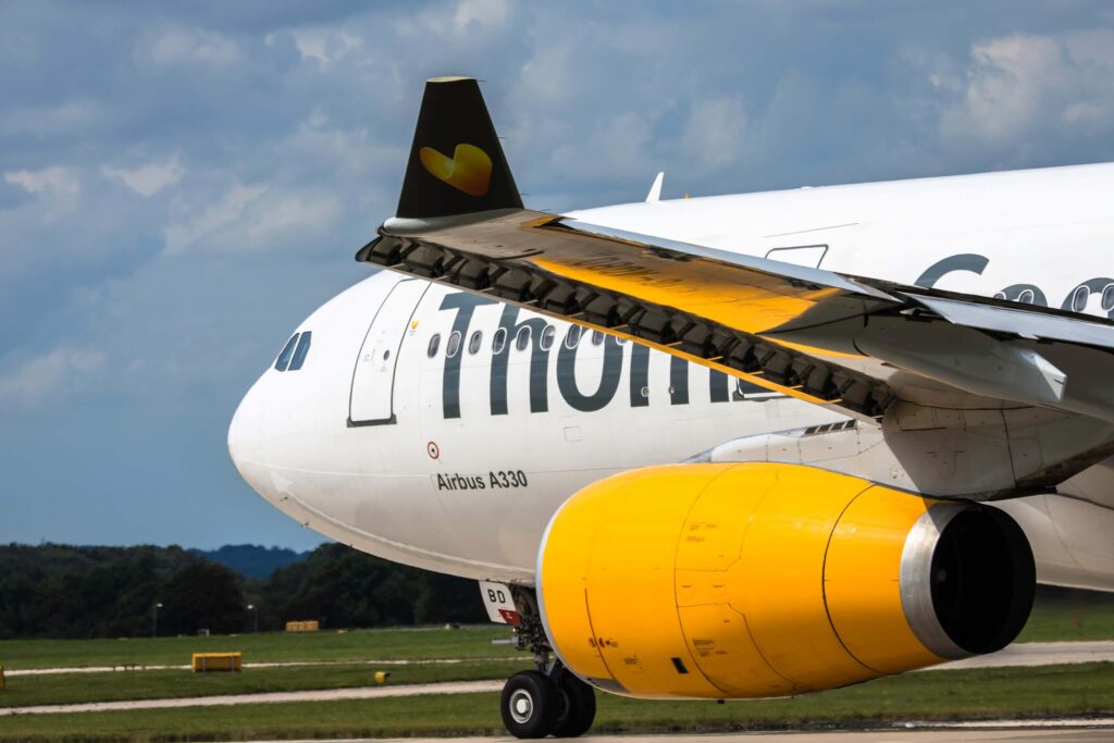 thomas_cook_aircraft_departing_manchester_airport.jpg