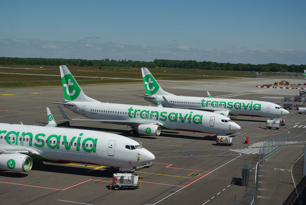 transavia boeing 737 800 ng aircraft stored at eindhoven airportjpg transavia_boeing_737_800_ng_aircraft_stored_at_eindhoven_airport.jpg