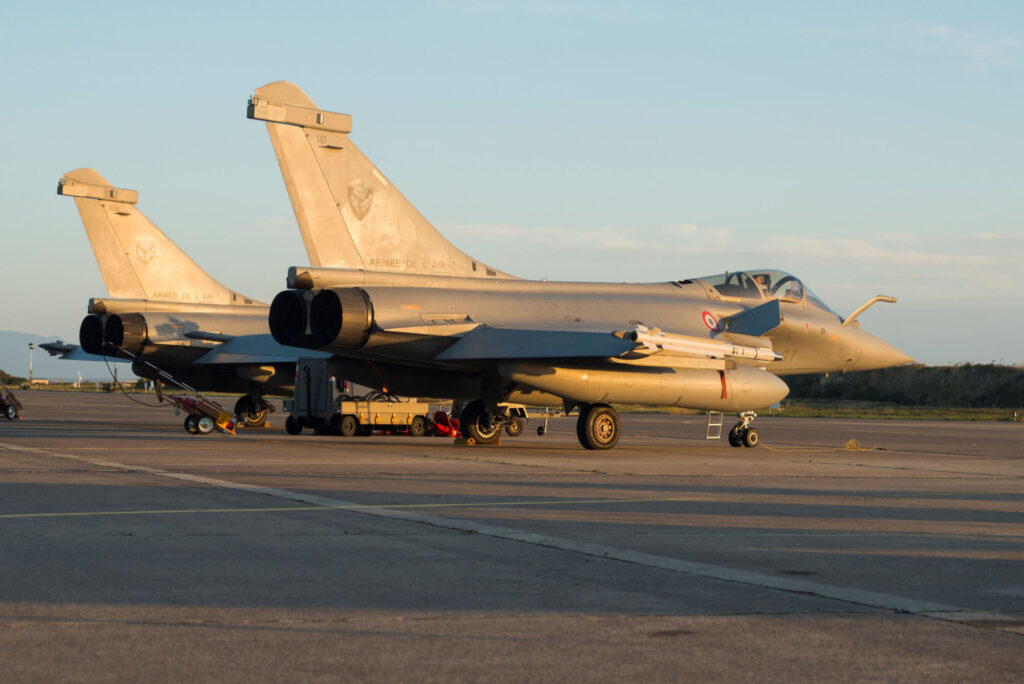 two dassault rafale fighter jetsjpg two_dassault_rafale_fighter_jets.jpg