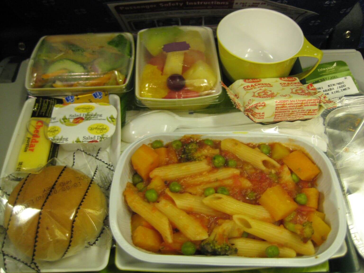 uganda_airlines_vegetarian_meal