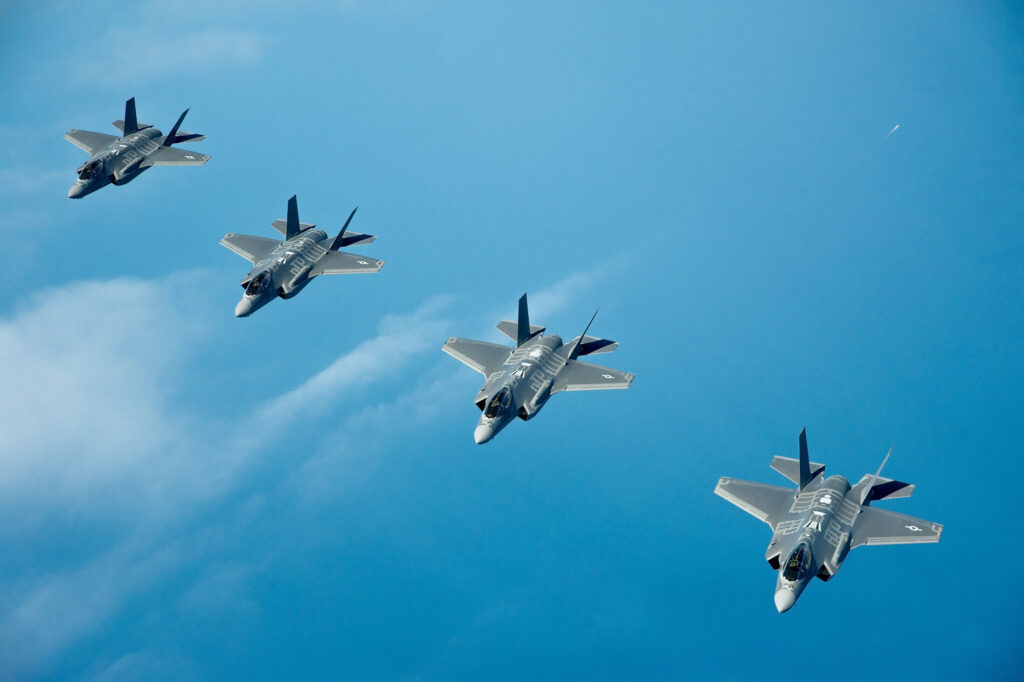 usaf f 35a lightning ii fighter jets 1jpg usaf_f-35a_lightning_ii_fighter_jets-1.jpg