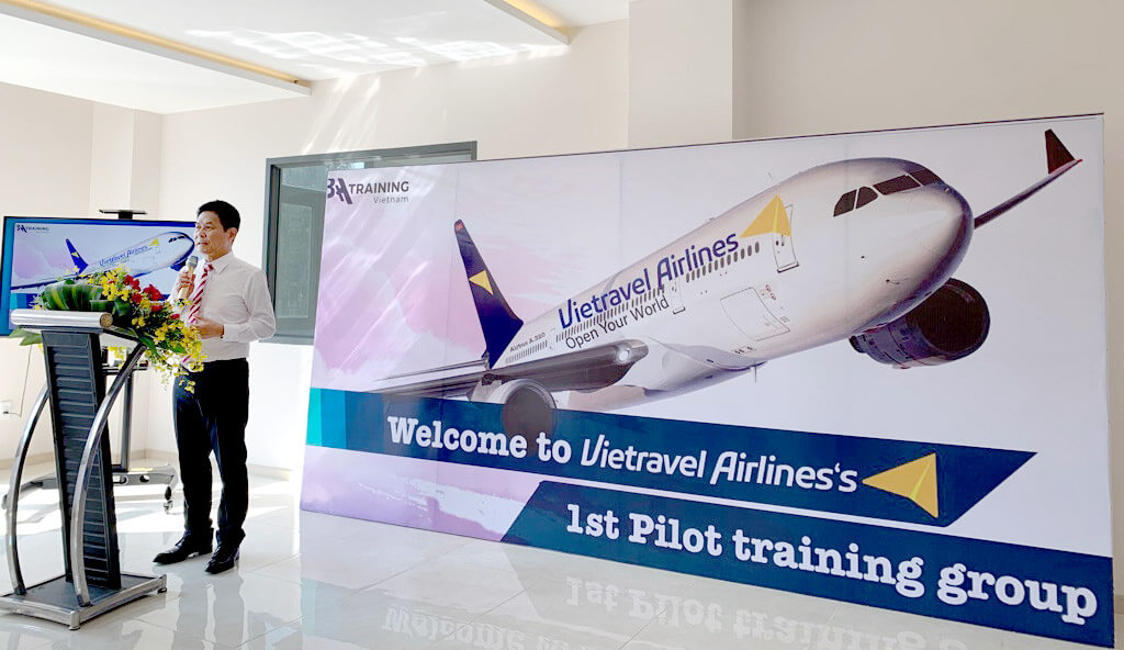 vietravel_airlines_at_baa_training_trainng_centre_2020.jpg
