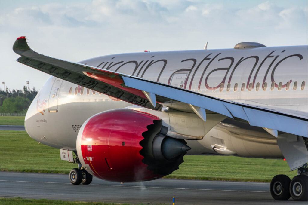 virgin_atlantic_boeing_787_at_dublin_airport.jpg