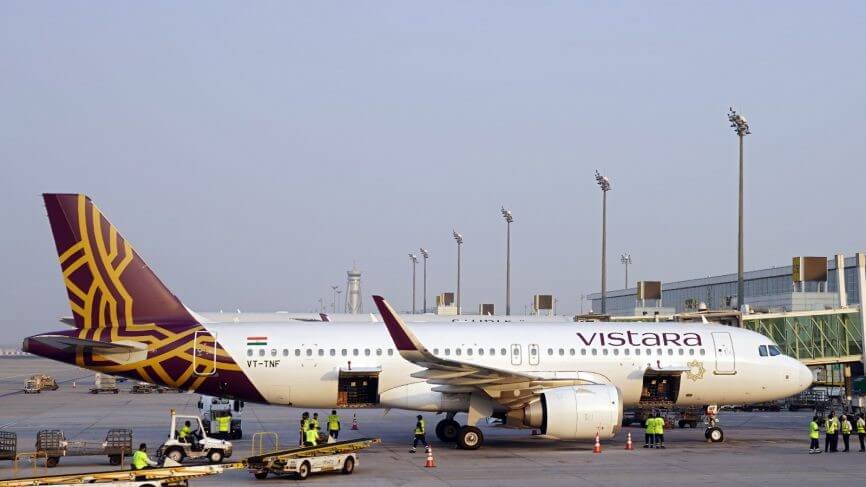Vistara ONLY Indian airline among 20 best air carriers globally, IndiGo  among top 50 brands | Aviation News | Zee News
