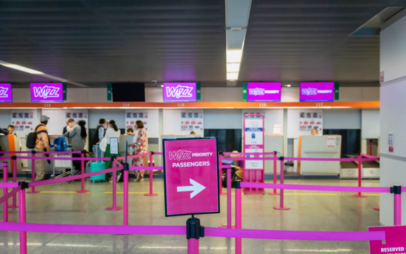 wizz_air_check_in_point_at_warsaw_international_airport_waw.jpg